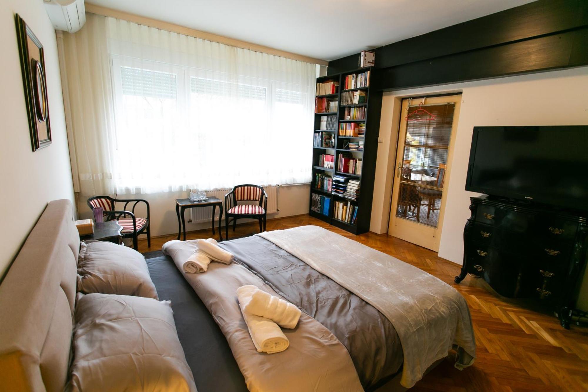Mali Plac Apartment ซาเกร็บ ภายนอก รูปภาพ