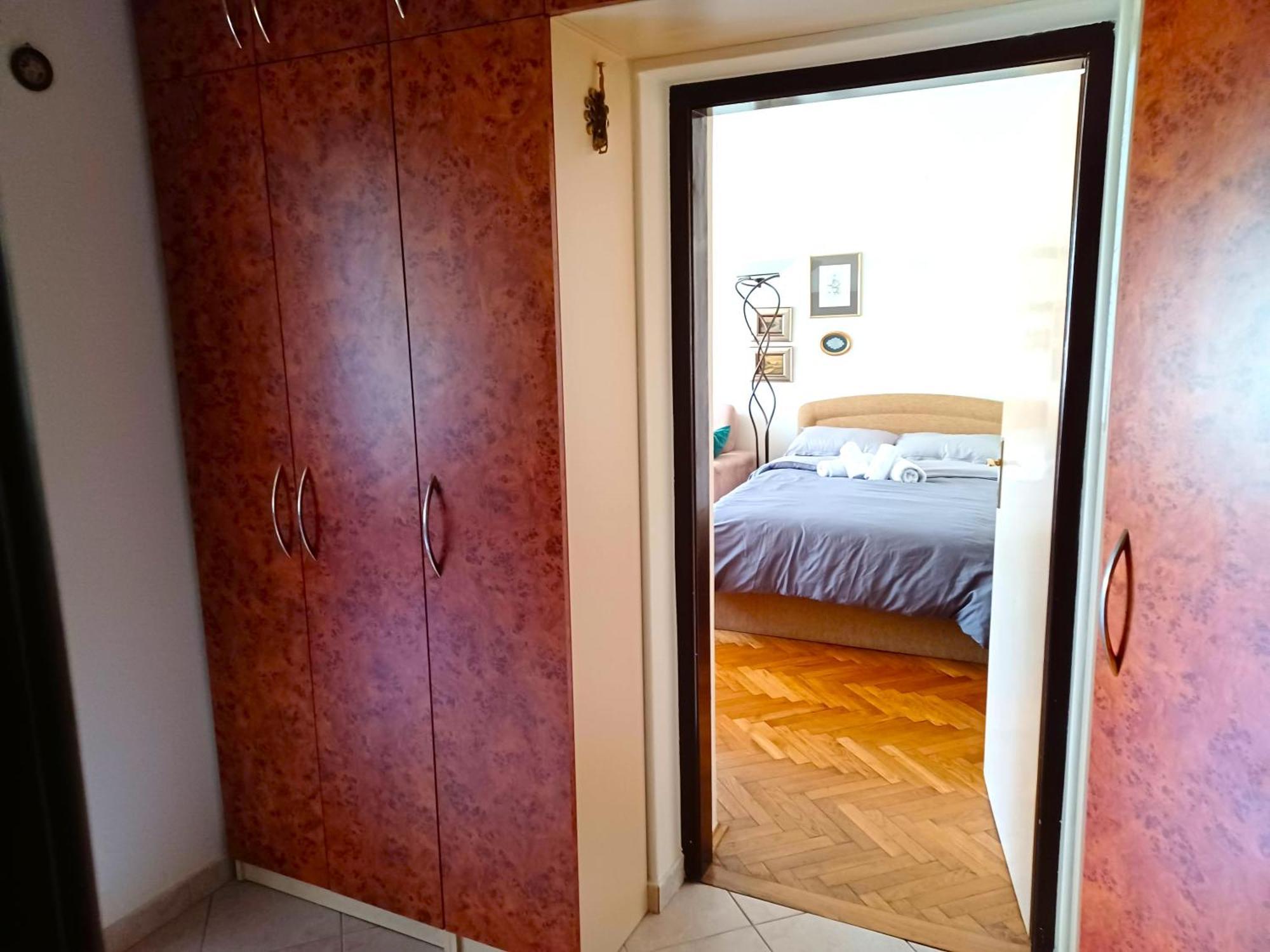 Mali Plac Apartment ซาเกร็บ ภายนอก รูปภาพ
